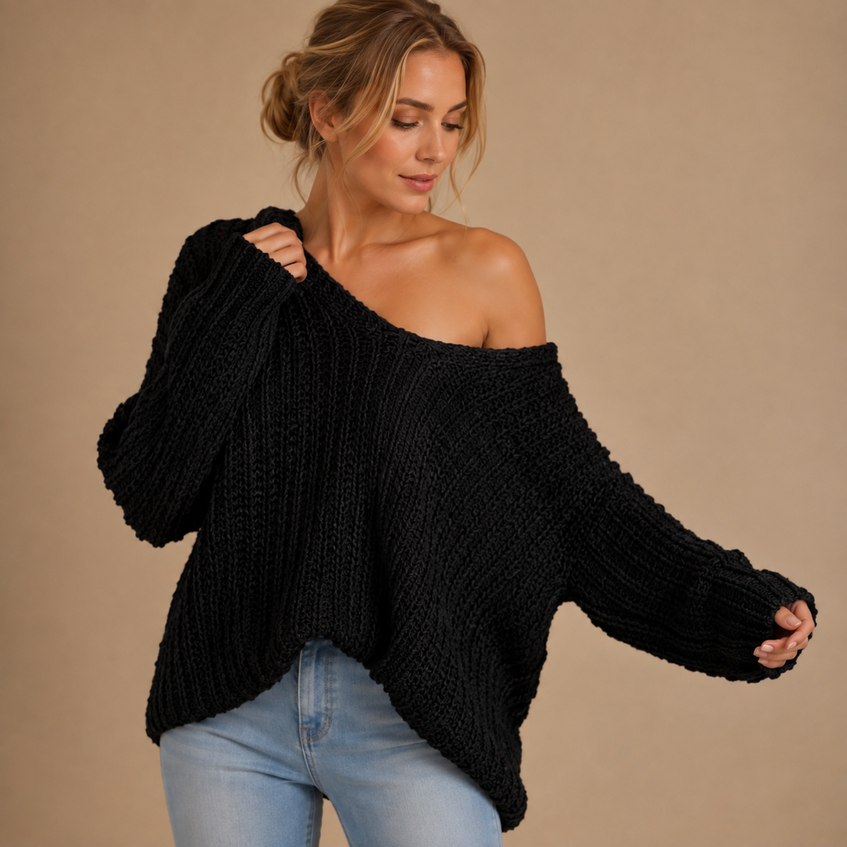 Damski sweter oversize z dekoltem łódka i luźnymi rękawami