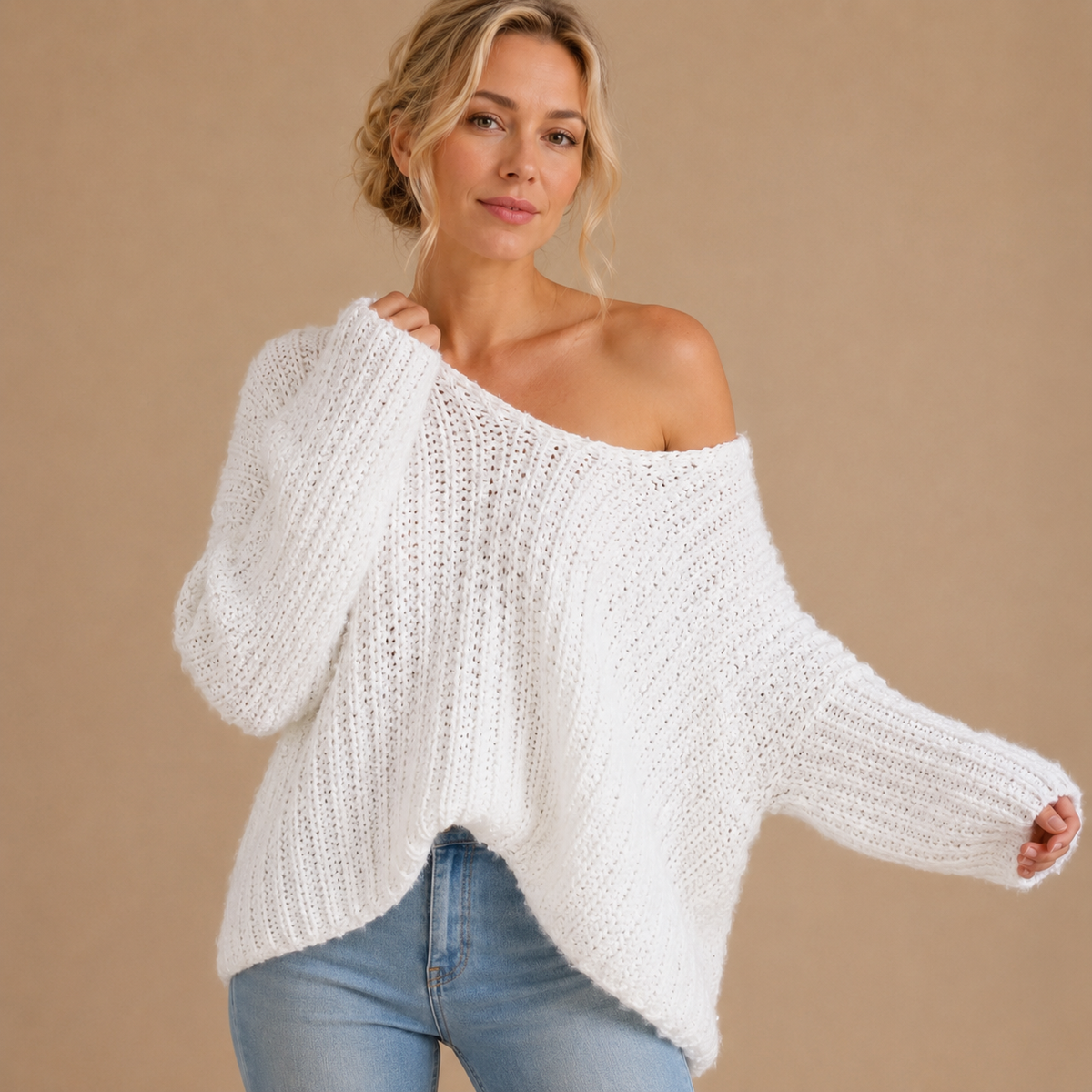 Damski sweter oversize z dekoltem łódka i luźnymi rękawami