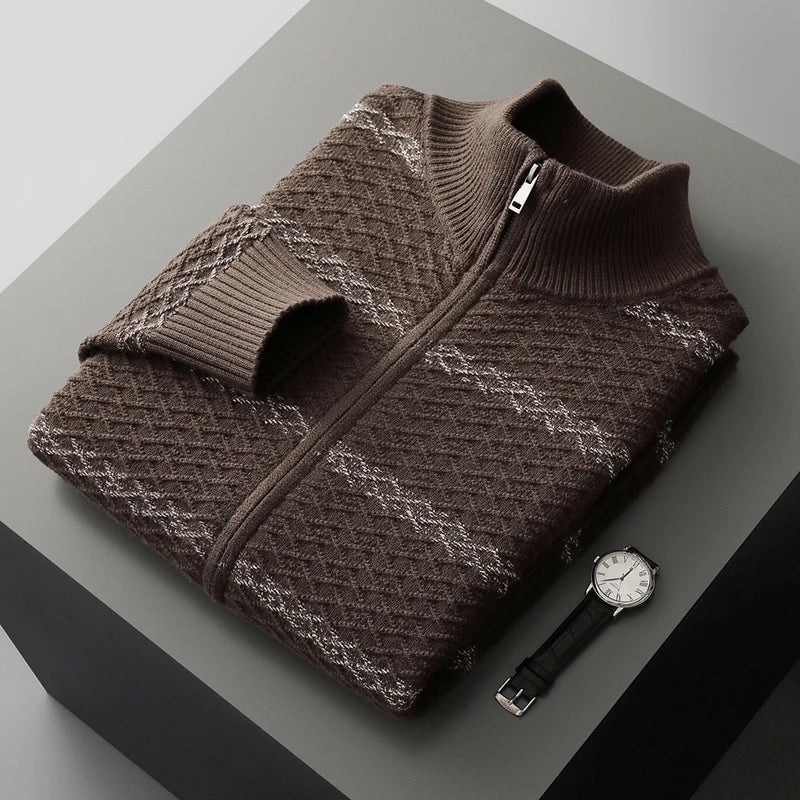 Męski sweter rozpinany na zamek ze stójką w paski