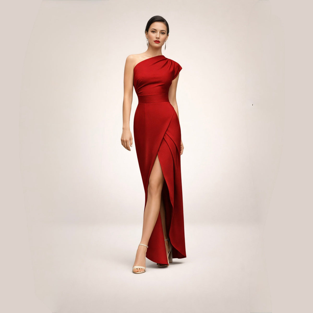 Louise | Elegancka satynowa sukienka jesienna maxi na jedno ramię