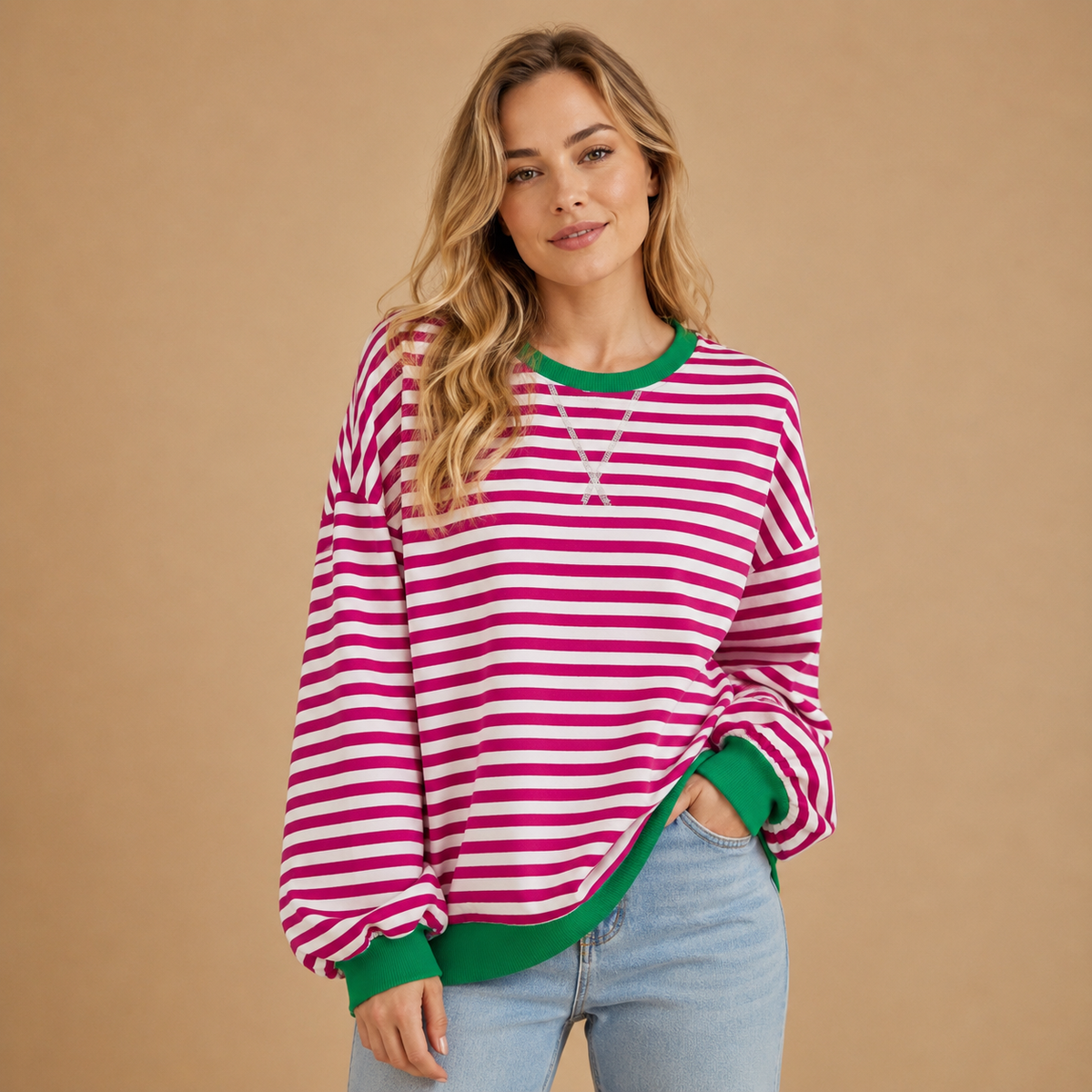 Damska bluza oversize w paski z kontrastowymi ściągaczami